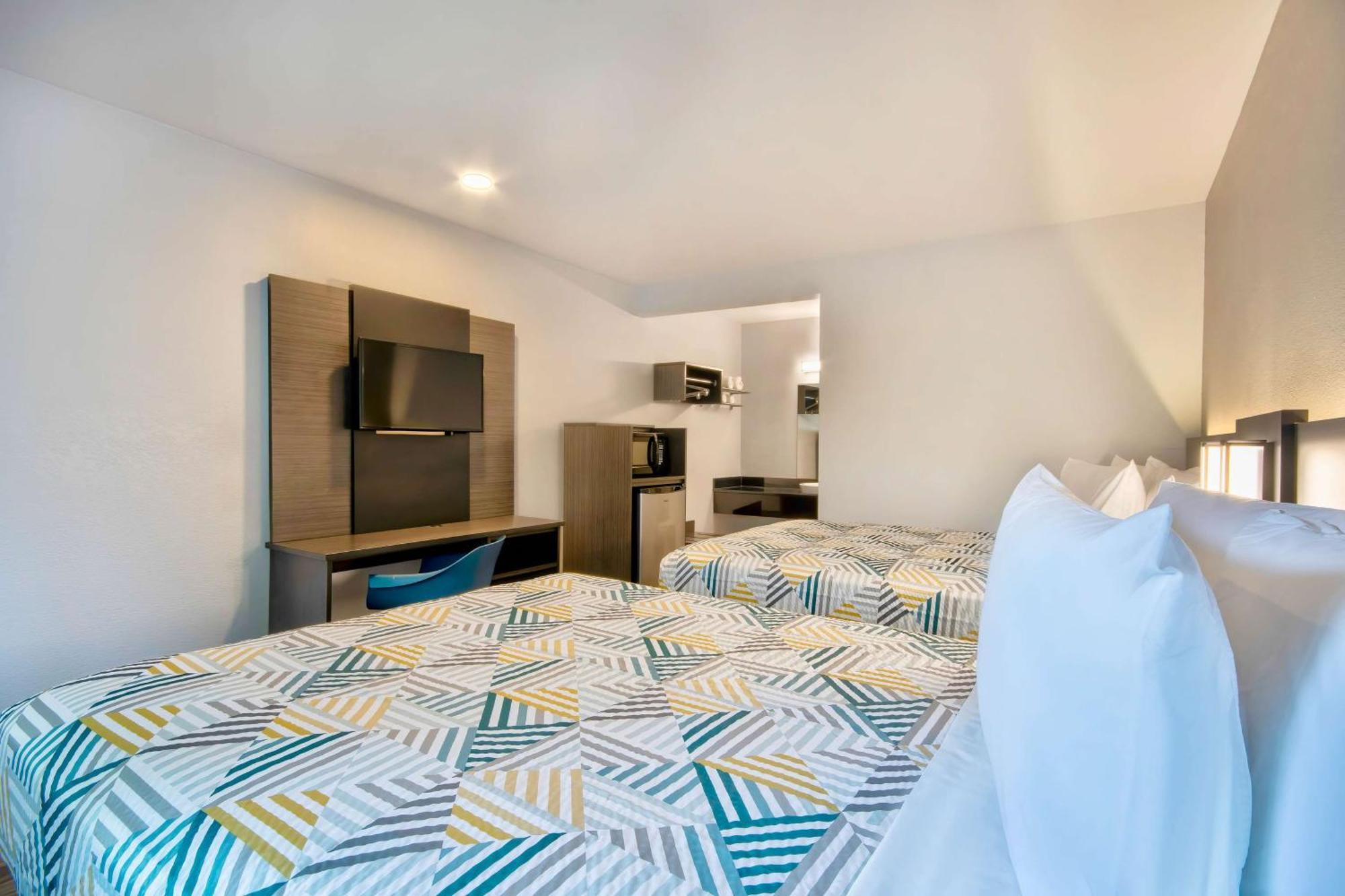 Motel 6-Marina, Ca - Monterey Buitenkant foto